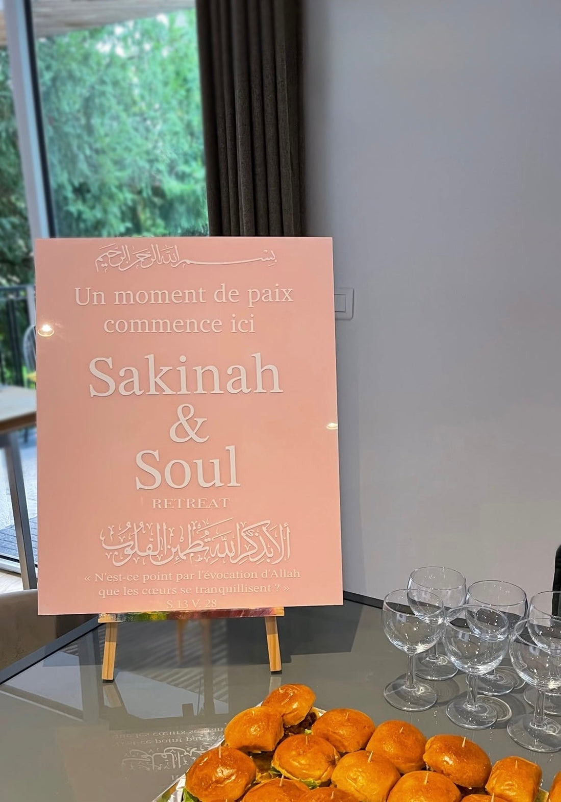 Sakinah & Soul : panneau de bienvenue pour une retraite spirituelle